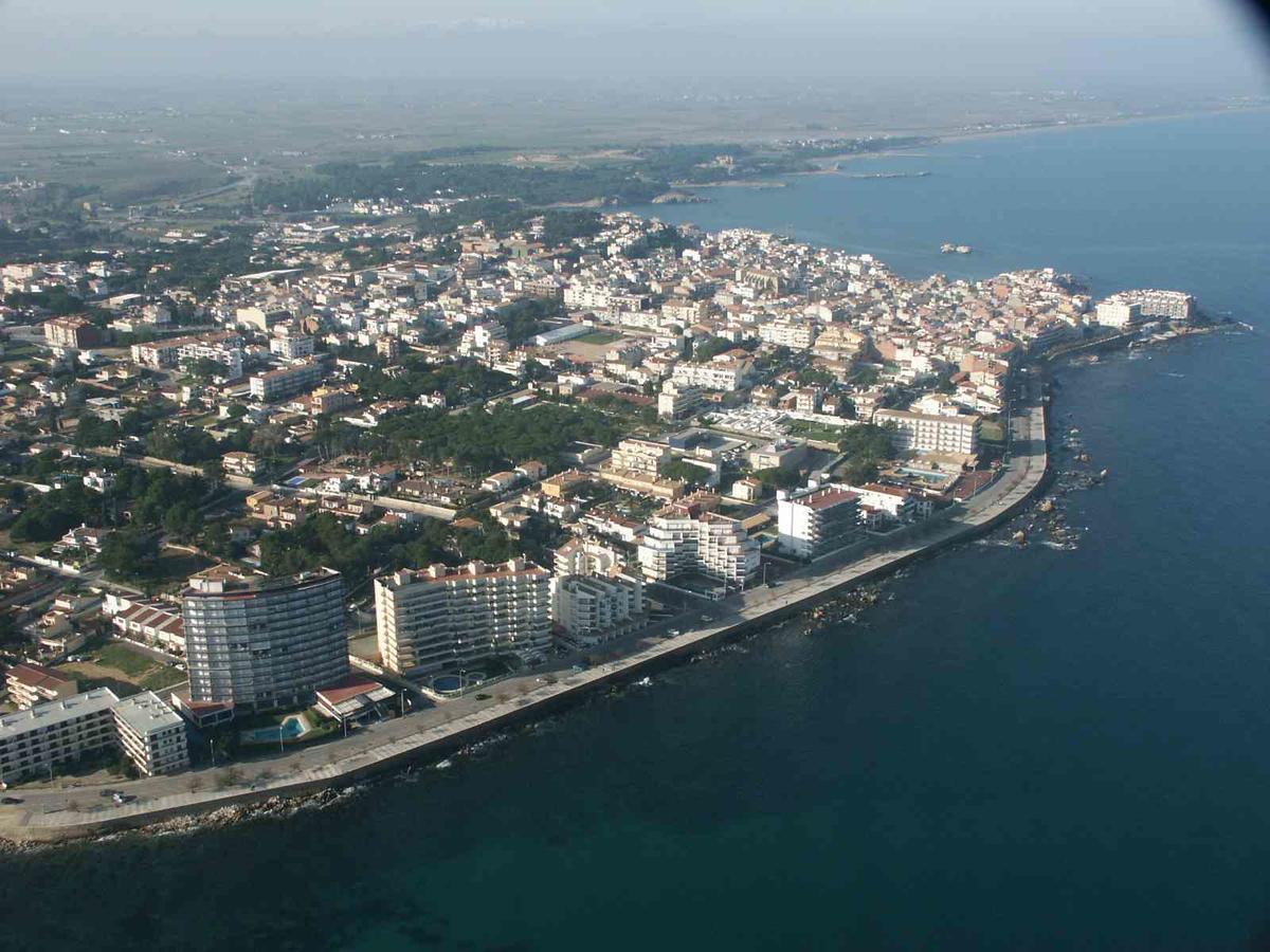 Puig Sureda - Apartamentos L' Escala Exteriör bild