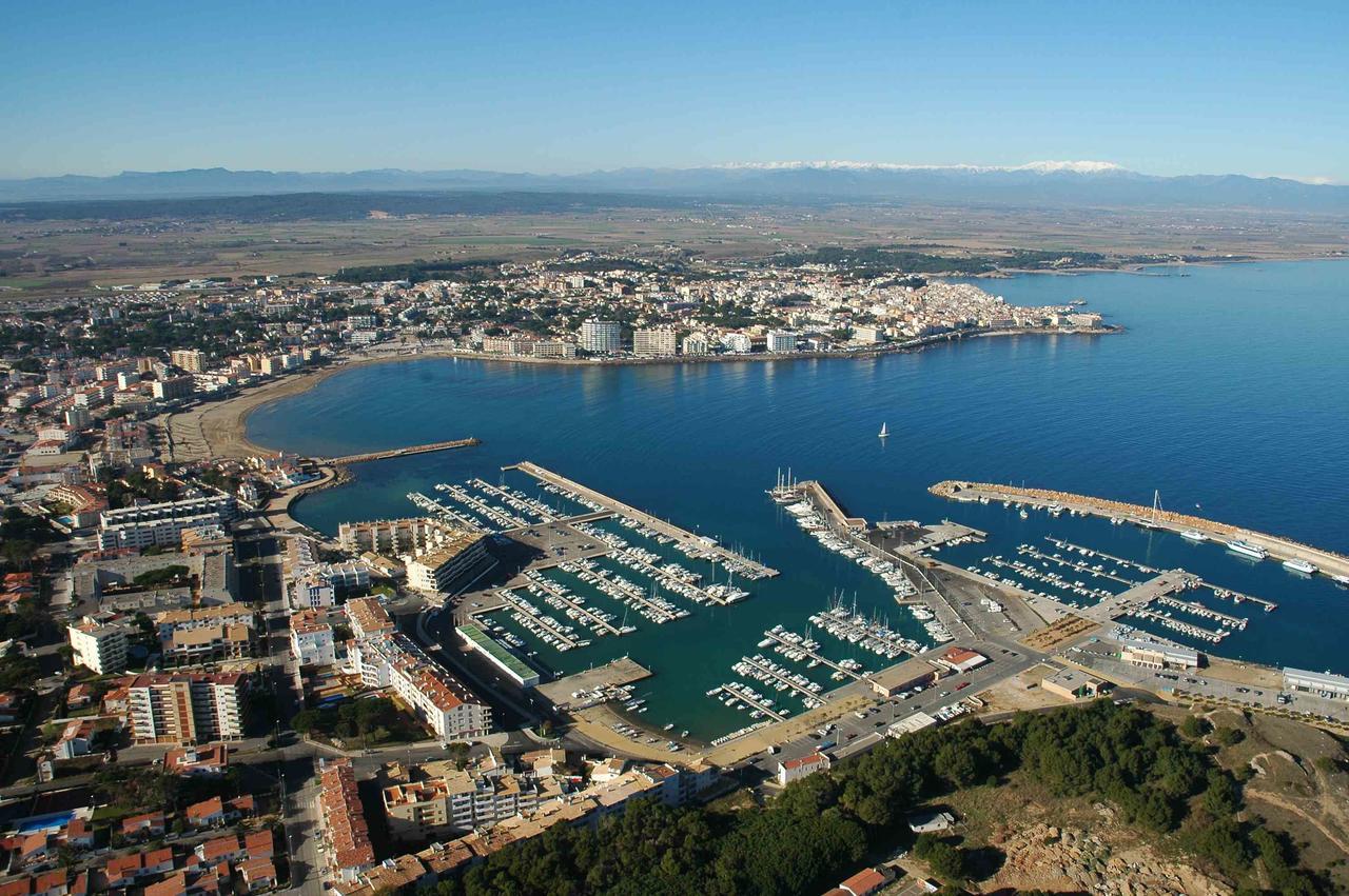 Puig Sureda - Apartamentos L' Escala Exteriör bild